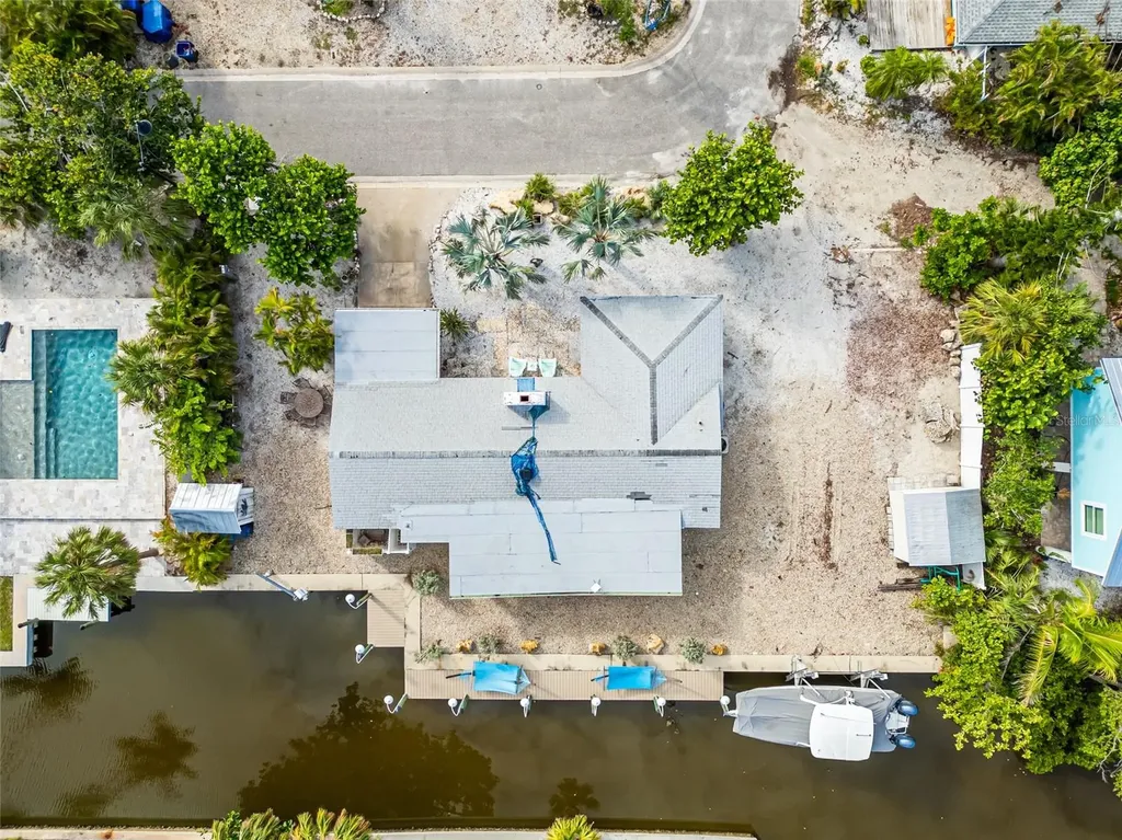 755 Saint Judes Drive N Longboat Key FL 34228