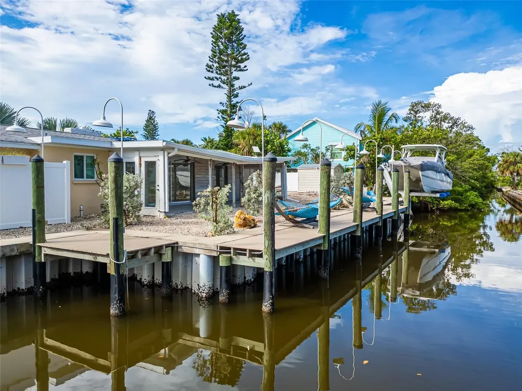 755 Saint Judes Drive N Longboat Key FL 34228