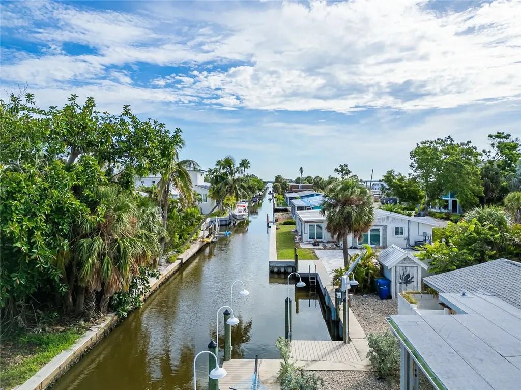 755 Saint Judes Drive N Longboat Key FL 34228