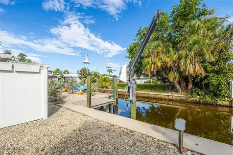 755 Saint Judes Drive N Longboat Key FL 34228