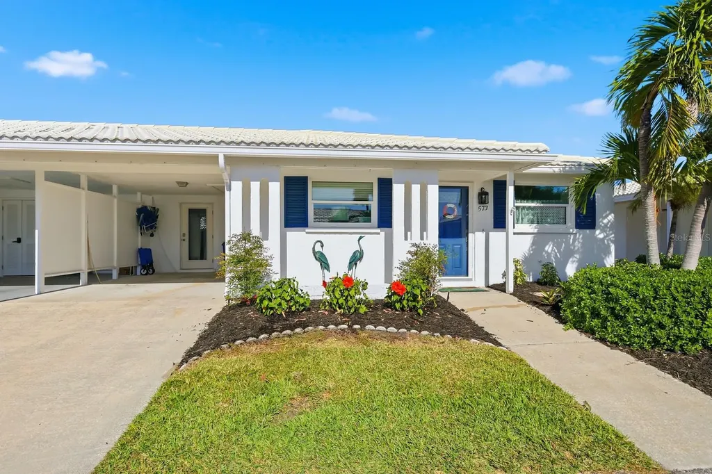 573 Spanish Drive N Longboat Key FL 34228