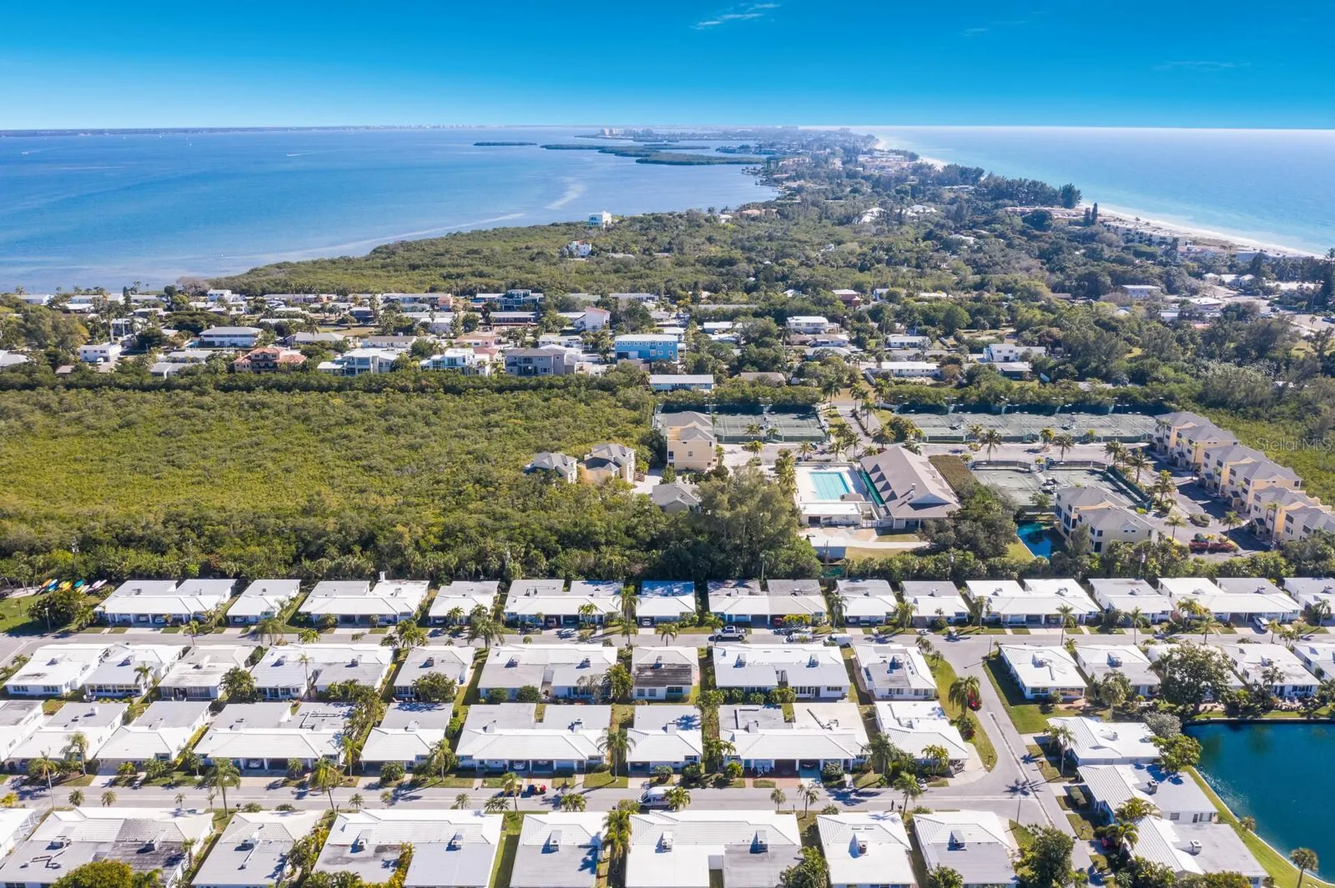 573 Spanish Drive N Longboat Key FL 34228