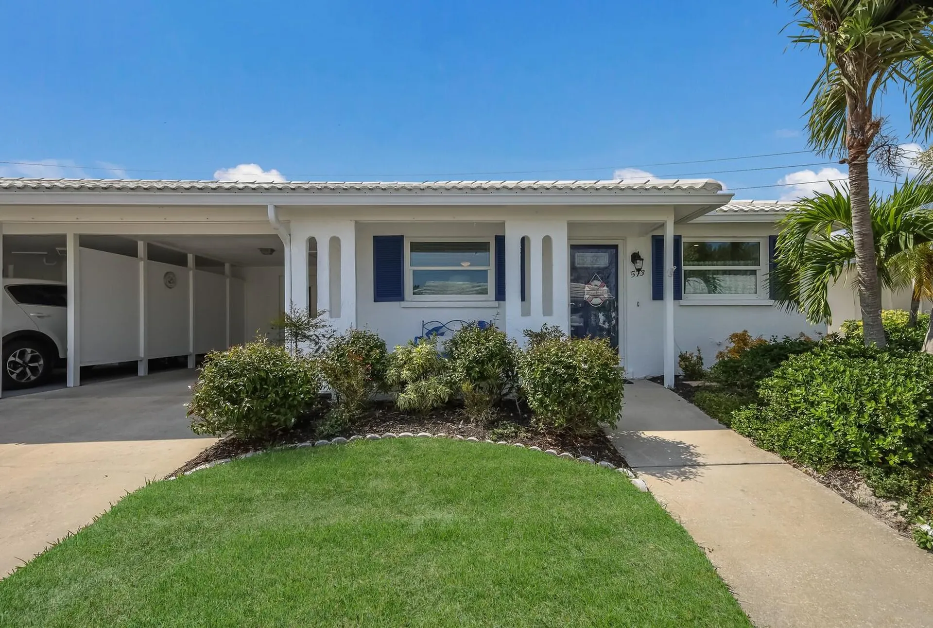 573 Spanish Drive N Longboat Key FL 34228