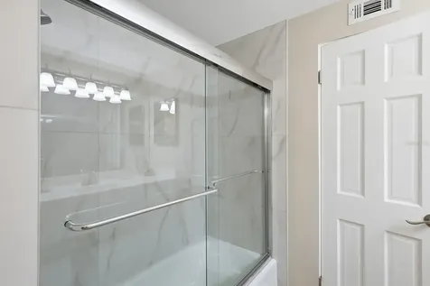 573 Spanish Drive N Longboat Key FL 34228