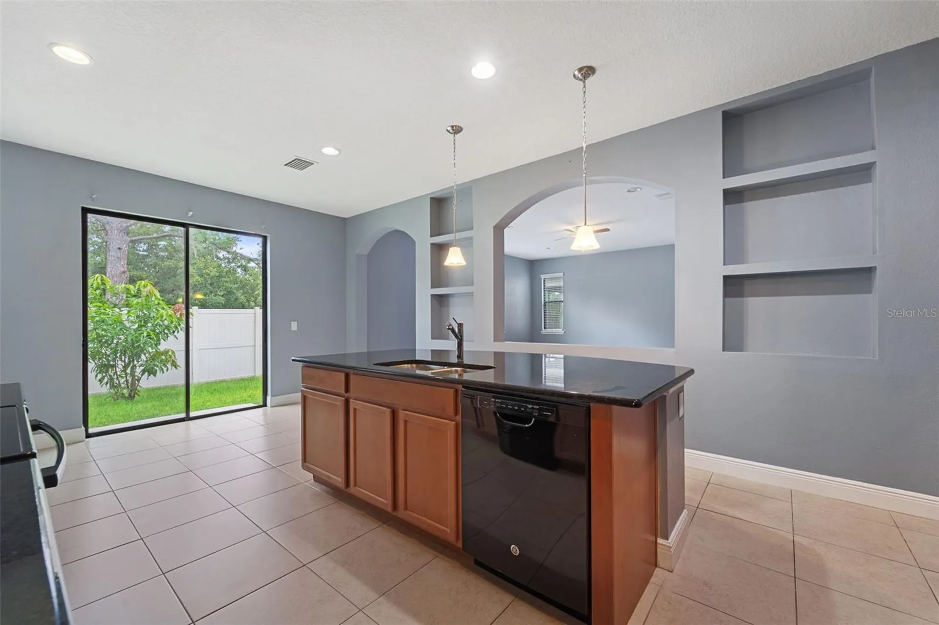 11006 Tahiti Isle Lane Tampa FL 33647