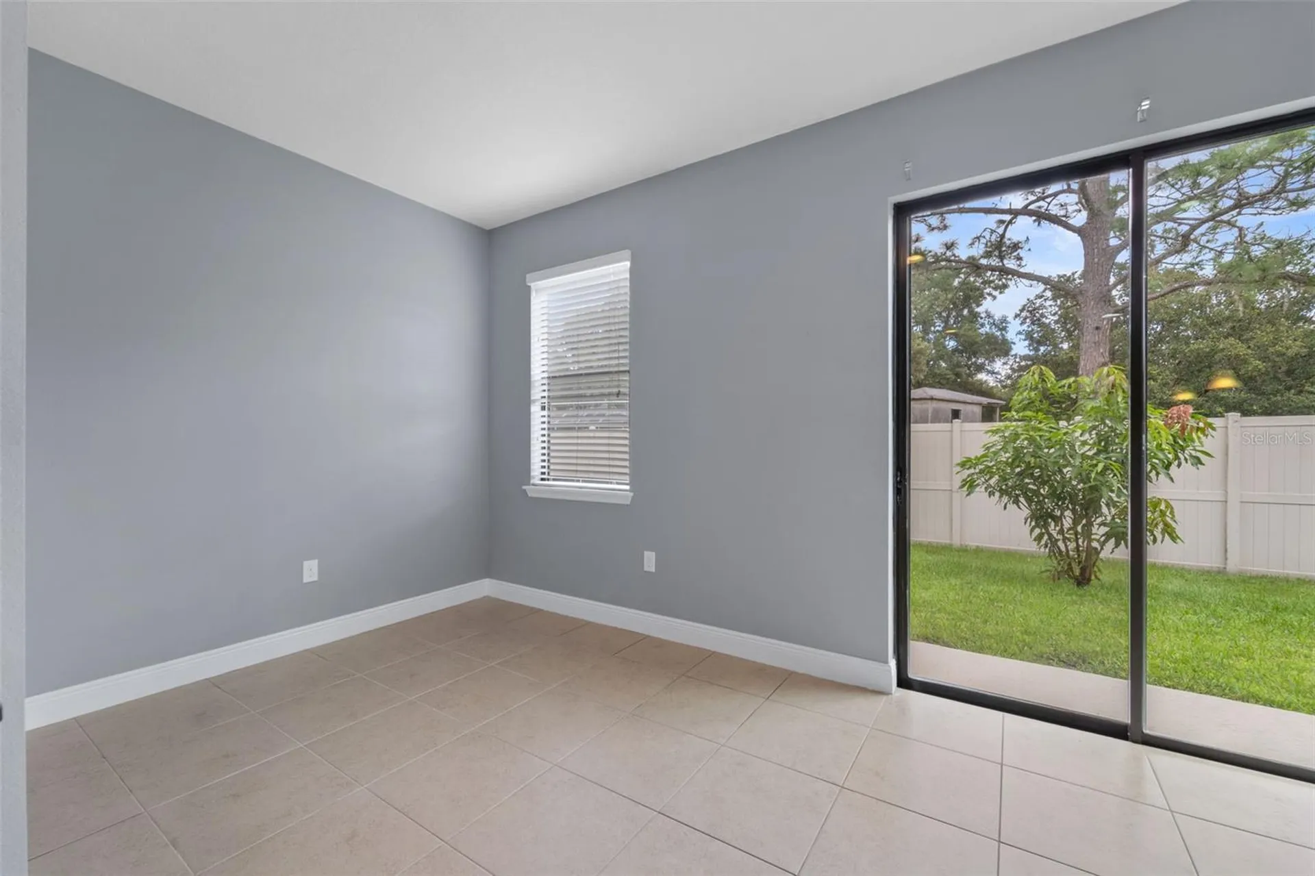 11006 Tahiti Isle Lane Tampa FL 33647