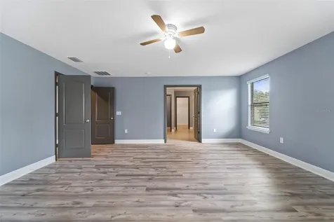 11006 Tahiti Isle Lane Tampa FL 33647