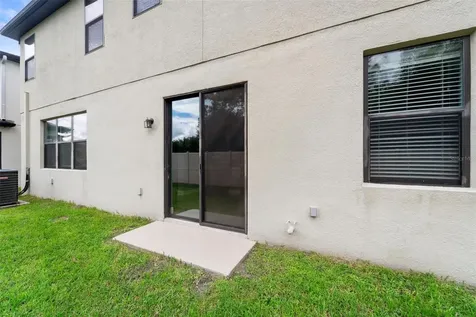 11006 Tahiti Isle Lane Tampa FL 33647