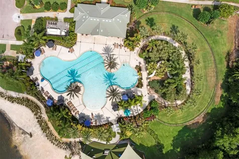 11006 Tahiti Isle Lane Tampa FL 33647