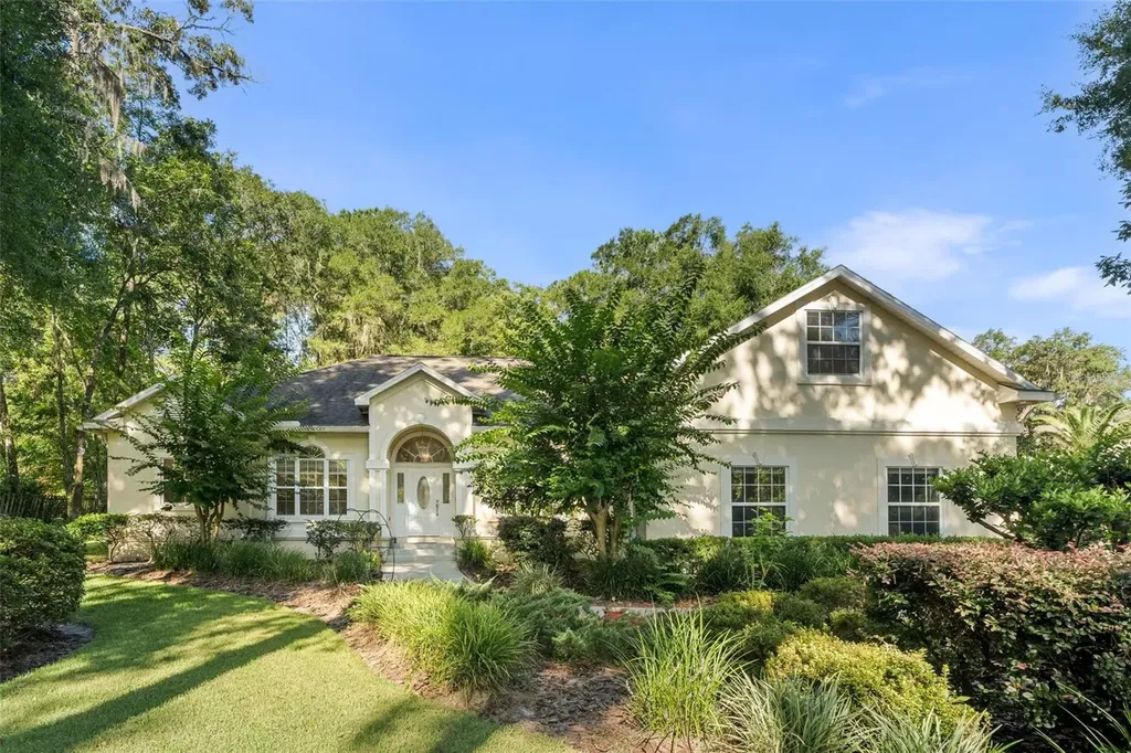 2018 SW 102nd Terrace Gainesville FL 32607