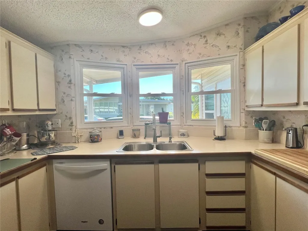 141 Bougainvillea Drive Leesburg FL 34748
