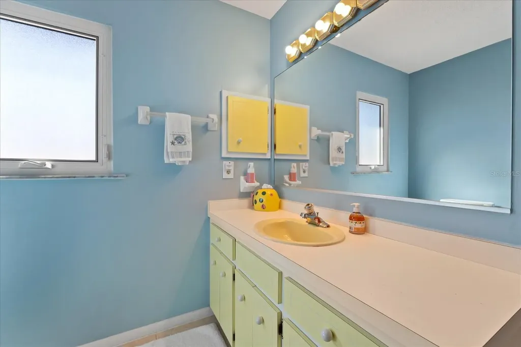 1018 Lee Street Englewood FL 34224