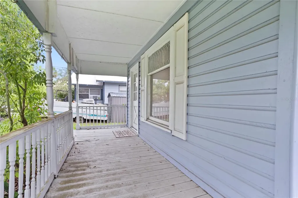 1418 Massachussetts Avenue St Cloud FL 34769