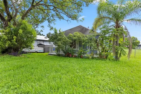 1418 Massachussetts Avenue St Cloud FL 34769