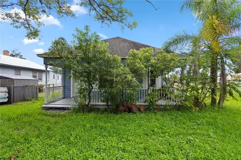 1418 Massachussetts Avenue St Cloud FL 34769