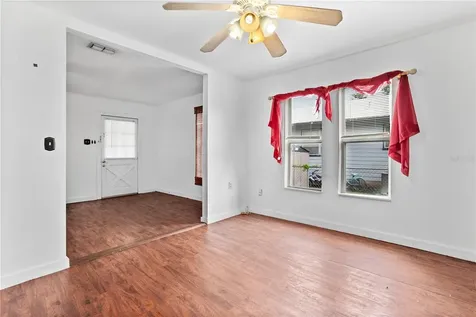 1418 Massachussetts Avenue St Cloud FL 34769
