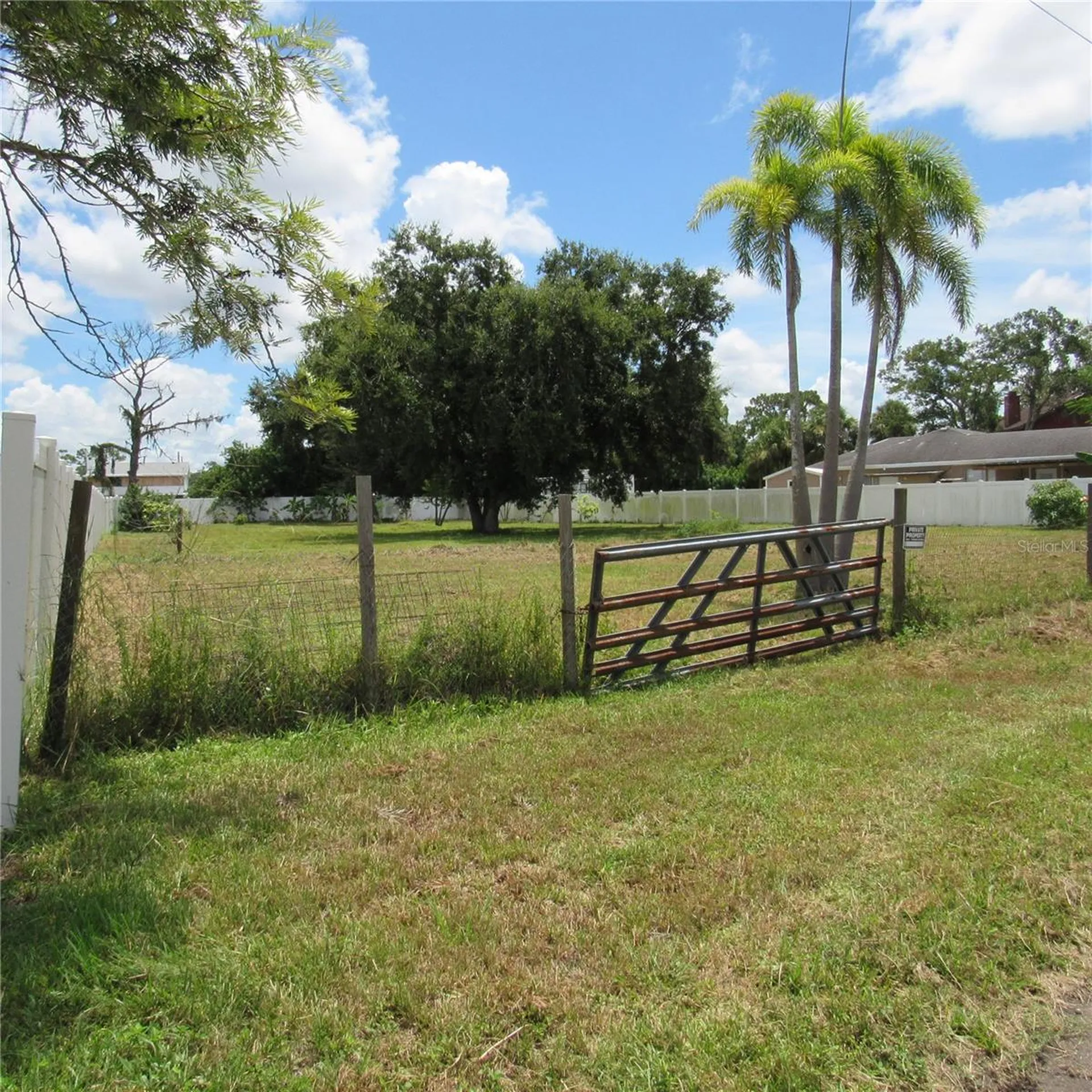 6725 Quonset Road Bradenton FL 34203