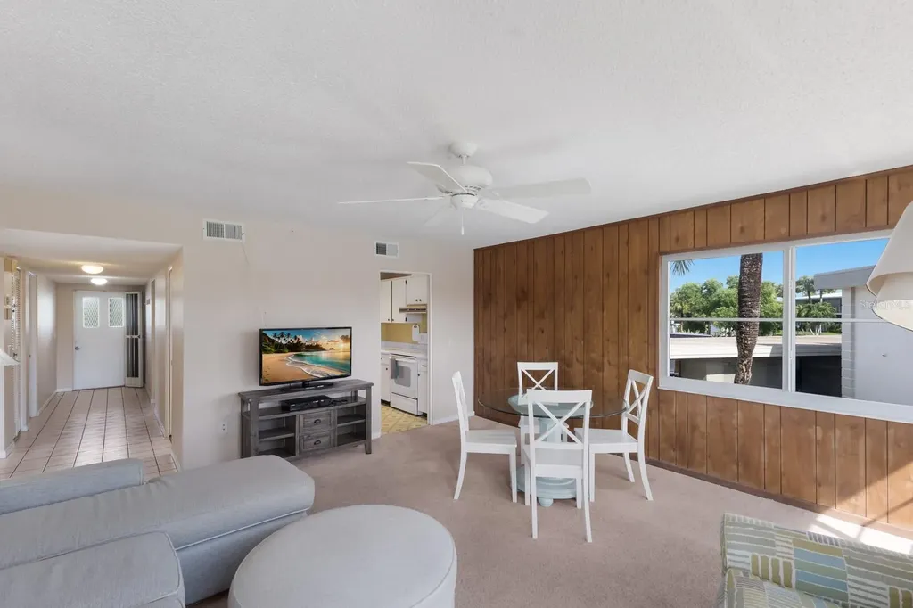 6300 Flotilla Drive Holmes Beach FL 34217