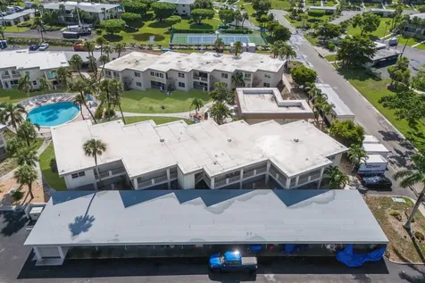 6300 Flotilla Drive Holmes Beach FL 34217