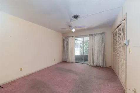10 Spring Lake Way Ocala FL 34472