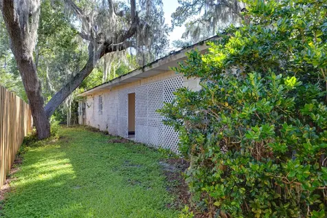 10 Spring Lake Way Ocala FL 34472
