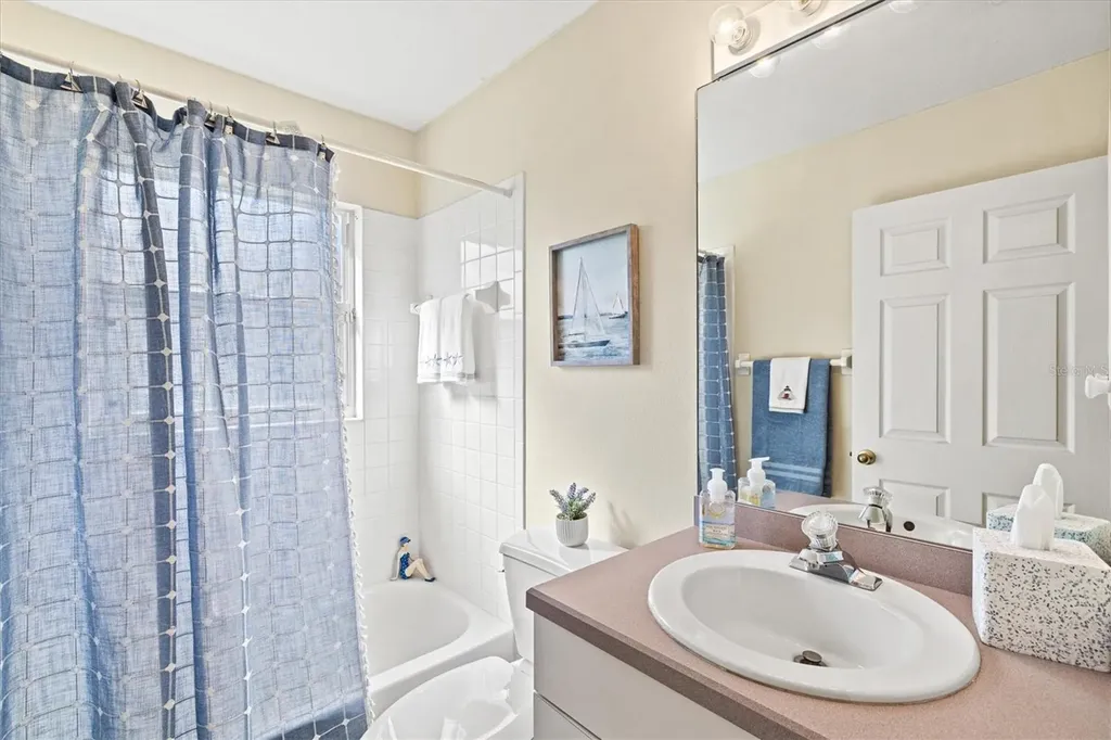5128 18th Lane E Bradenton FL 34203