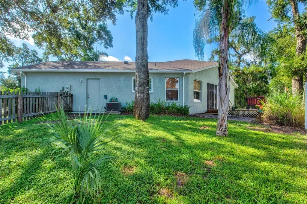 5128 18th Lane E Bradenton FL 34203