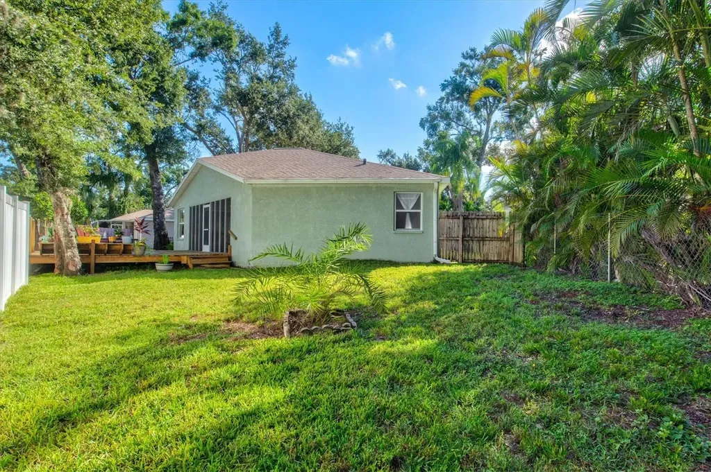 5128 18th Lane E Bradenton FL 34203