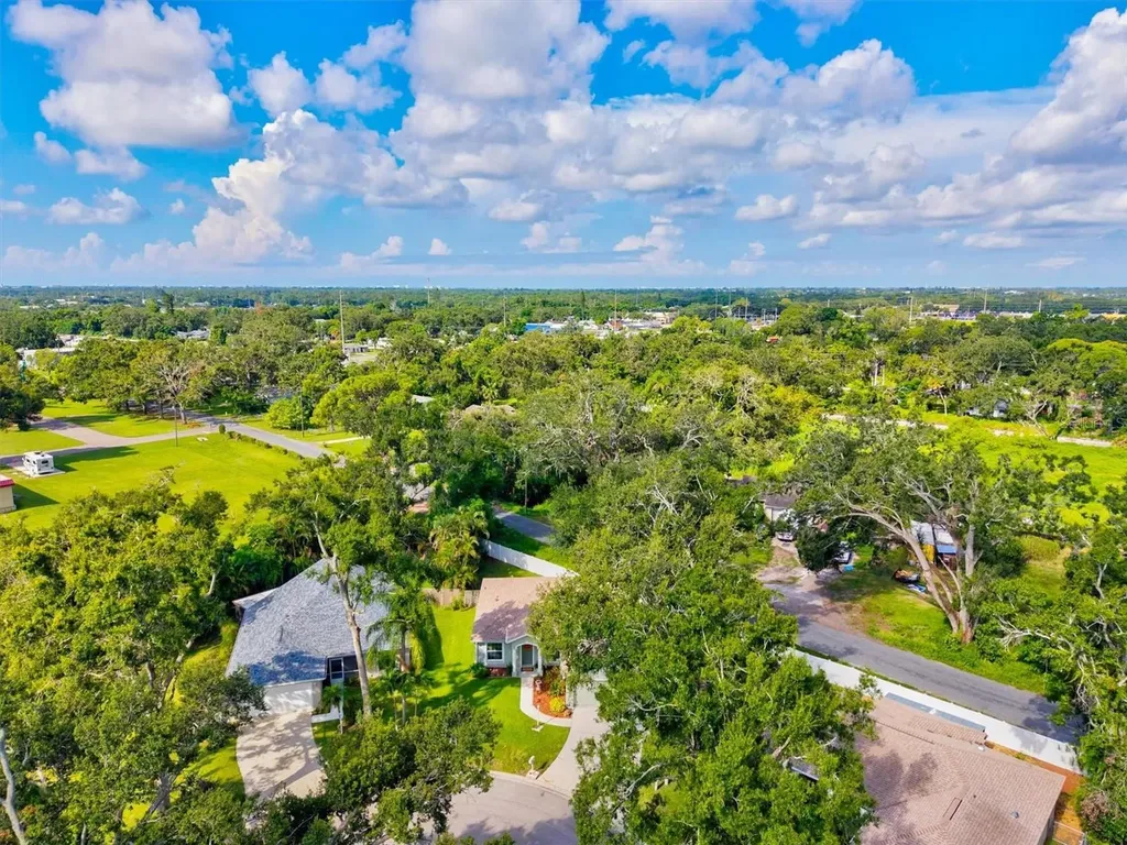 5128 18th Lane E Bradenton FL 34203