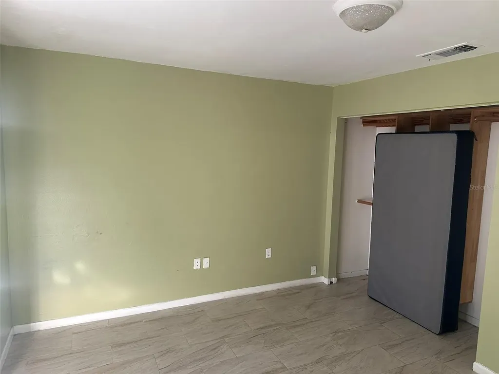 214 N Chestnut Road Lakeland FL 33815