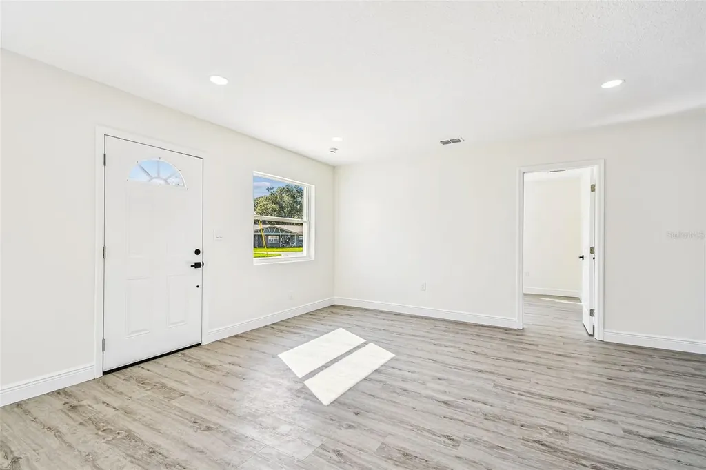 3430 Applewood Terrace N Pinellas Park FL 33781