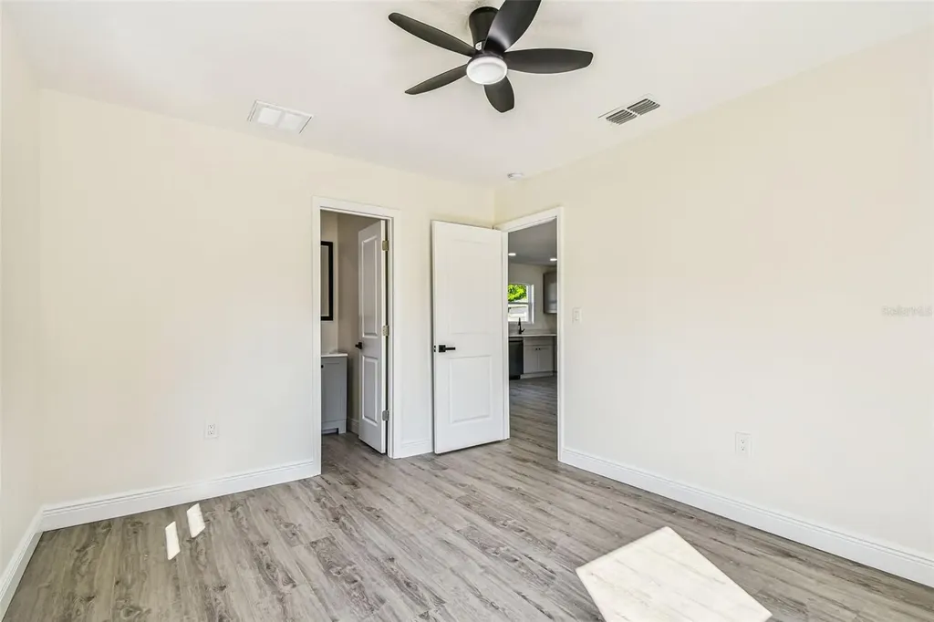 3430 Applewood Terrace N Pinellas Park FL 33781