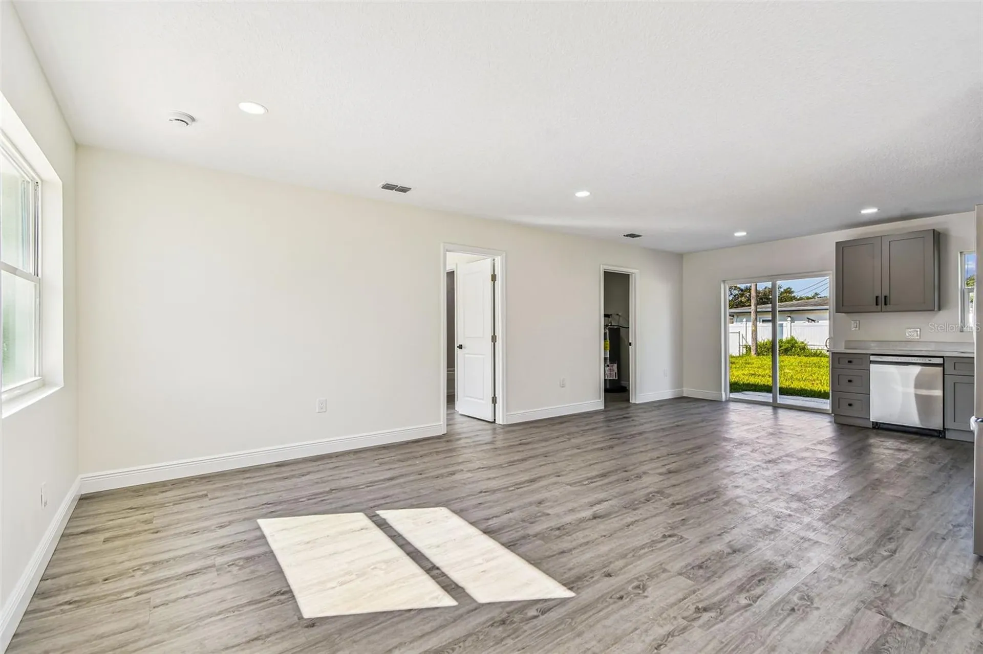 3430 Applewood Terrace N Pinellas Park FL 33781