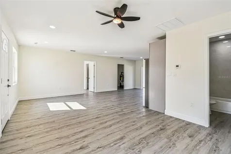 3430 Applewood Terrace N Pinellas Park FL 33781