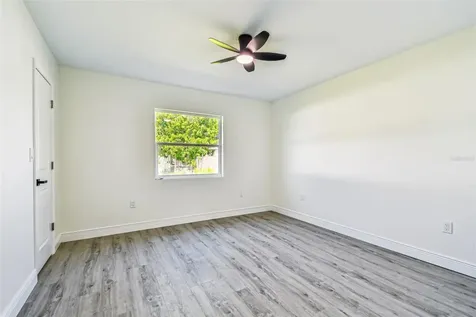 3430 Applewood Terrace N Pinellas Park FL 33781