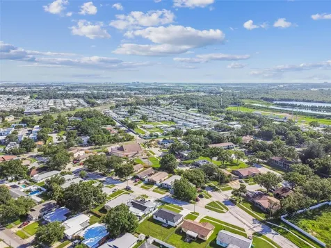 3430 Applewood Terrace N Pinellas Park FL 33781