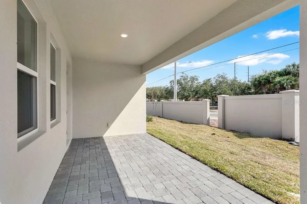 106 Elena Lavin Circle Orlando FL 32807