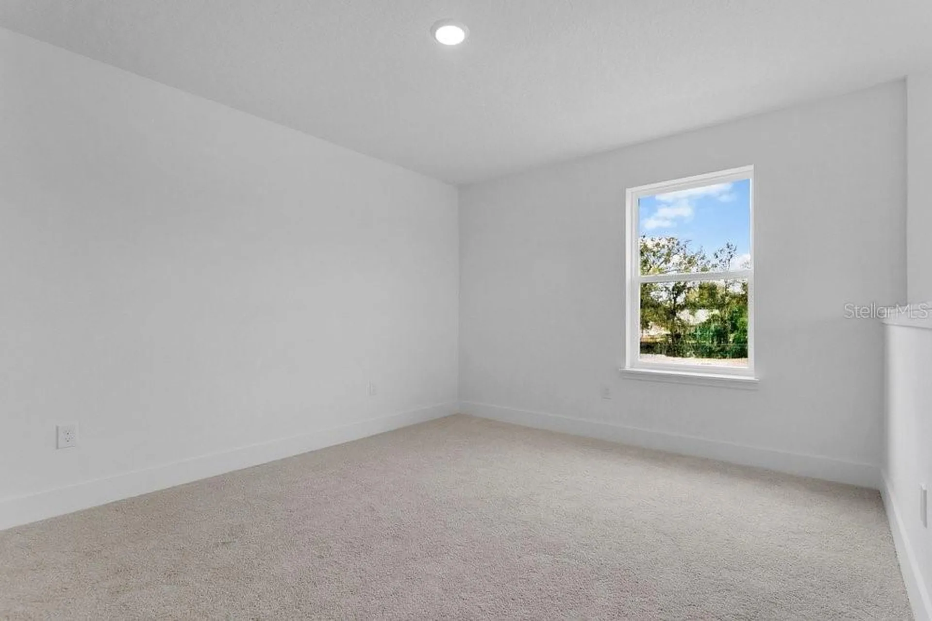106 Elena Lavin Circle Orlando FL 32807