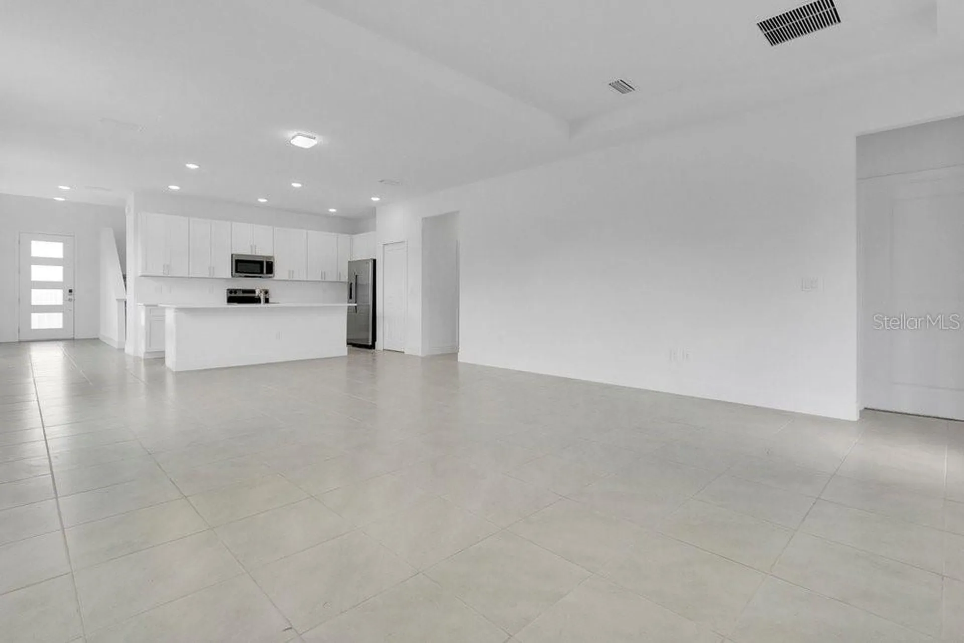 106 Elena Lavin Circle Orlando FL 32807