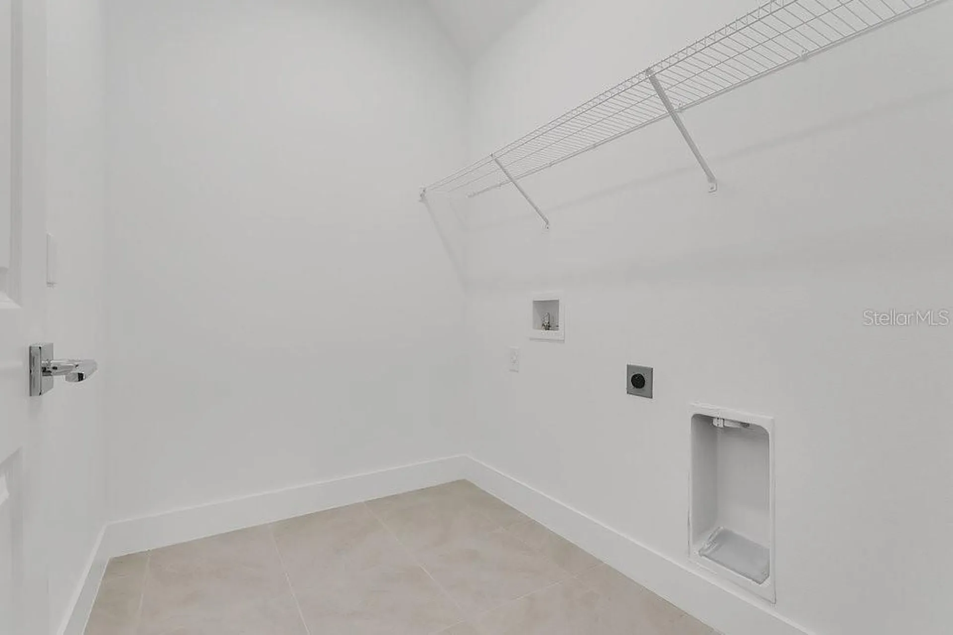 106 Elena Lavin Circle Orlando FL 32807