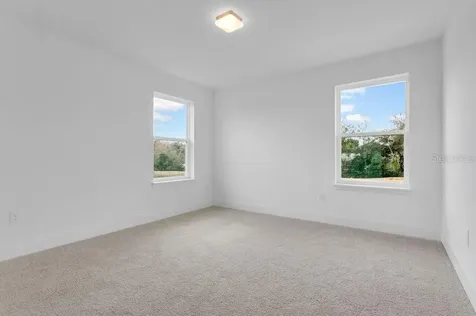 292 Elena Lavin Circle Orlando FL 32807