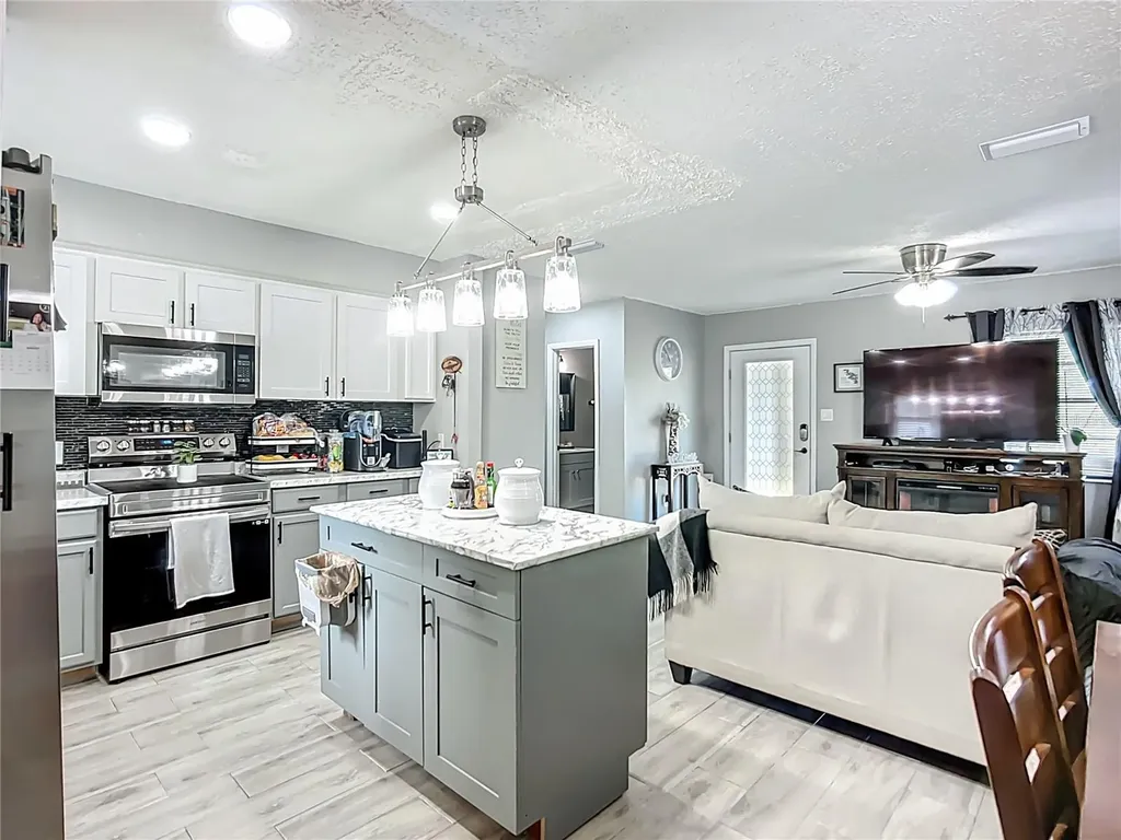 8016 Formby Street Riverview FL 33578