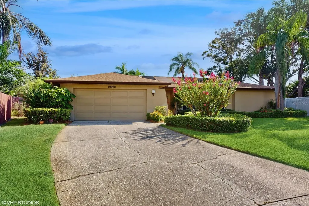 2670 Red Oak Court Clearwater FL 33761