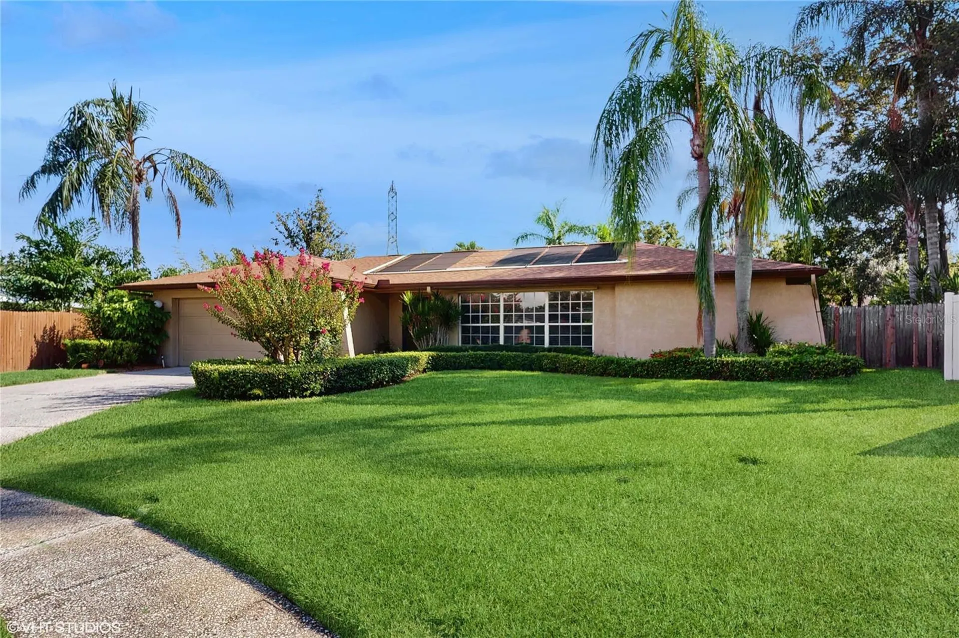 2670 Red Oak Court Clearwater FL 33761