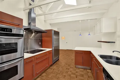 2670 Red Oak Court Clearwater FL 33761