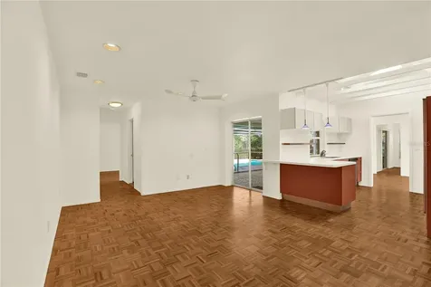 2670 Red Oak Court Clearwater FL 33761