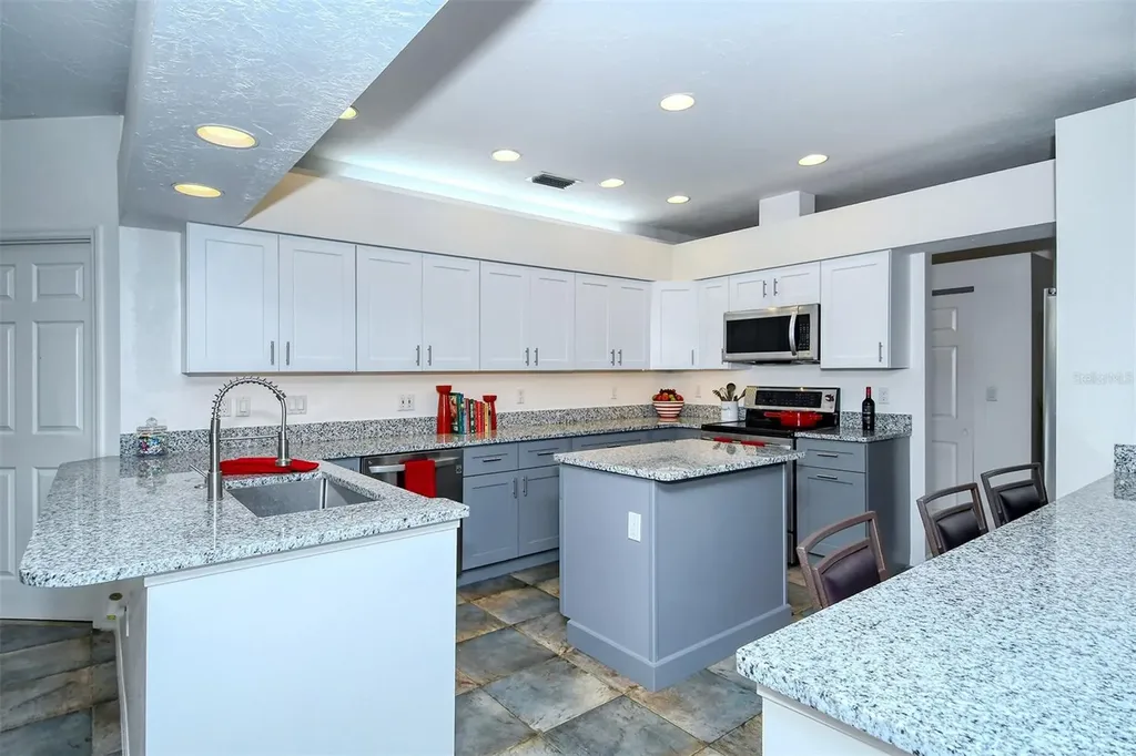 4855 Hoyer Drive Sarasota FL 34241