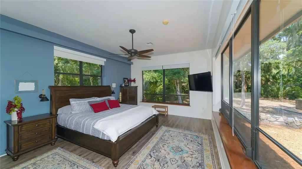 4855 Hoyer Drive Sarasota FL 34241