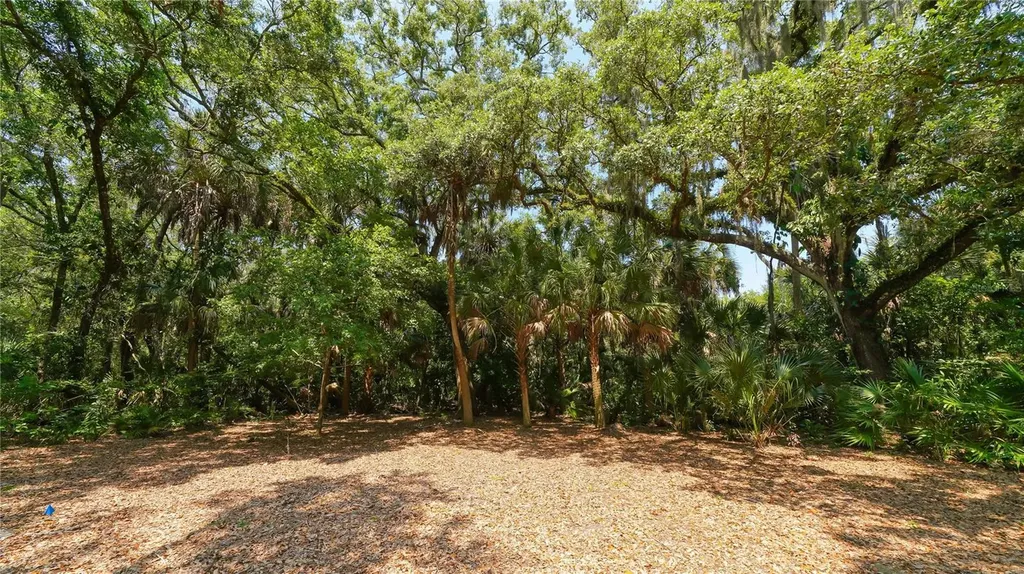 4855 Hoyer Drive Sarasota FL 34241