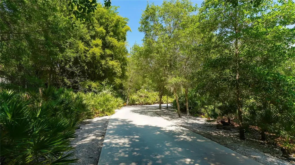 4855 Hoyer Drive Sarasota FL 34241